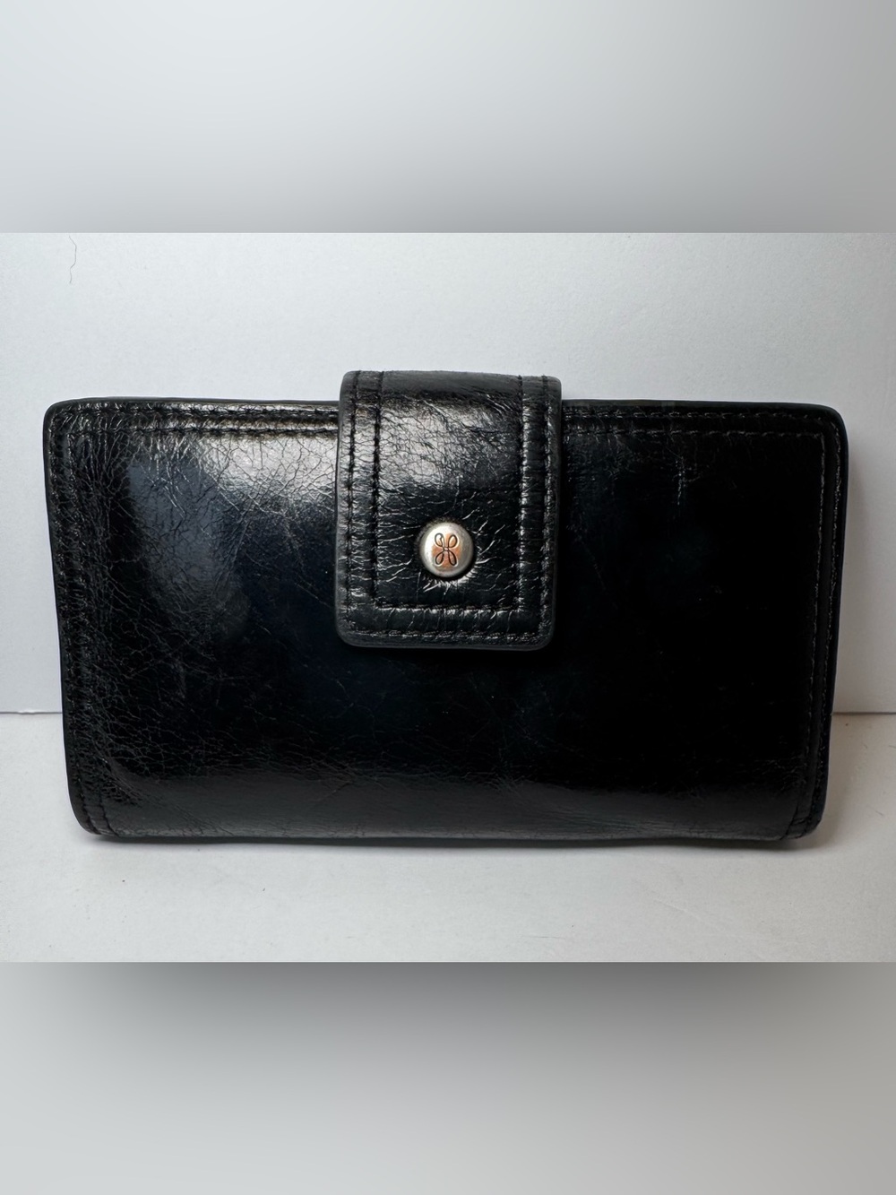 HOBO Black Polished Leather Snap
Continental Wallet